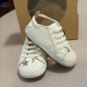 Old Soles Starey Bambini Snow/Silver is a fun first shoe Podiatrist Approved